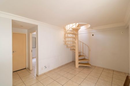 Apartamento à venda com 98m², 2 quartos e 1 vaga Apartamento à venda com 98m², 2 quartos e 1 vagaSalas