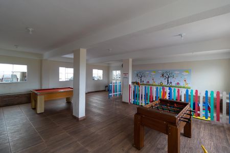 Apartamento à venda com 98m², 2 quartos e 1 vaga Apartamento à venda com 98m², 2 quartos e 1 vagaÁrea comum - Salão de Jogos
