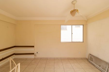 Apartamento à venda com 98m², 2 quartos e 1 vaga Apartamento à venda com 98m², 2 quartos e 1 vagaCobertura