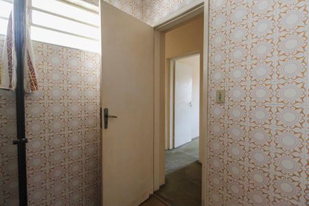 Casa à venda com 300m², 6 quartos e 2 vagasBanheiro 1