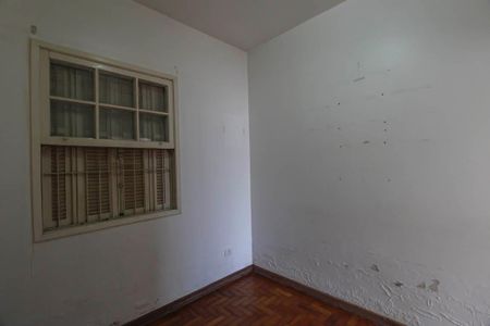 Casa à venda com 300m², 6 quartos e 2 vagasQuarto 4