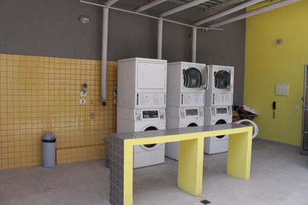 Apartamento para alugar com 34m², 2 quartos e sem vagaÁrea comum 