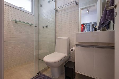 Apartamento para alugar com 109m², 2 quartos e 3 vagas Apartamento para alugar com 109m², 2 quartos e 3 vagasSuíte 2 - Banheiro