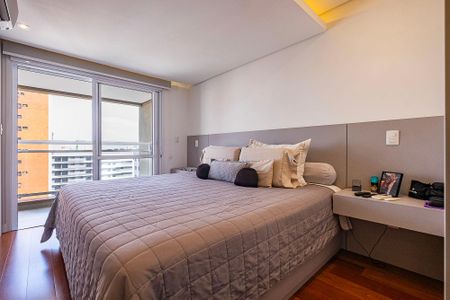 Apartamento para alugar com 109m², 2 quartos e 3 vagas Apartamento para alugar com 109m², 2 quartos e 3 vagasSuíte 1