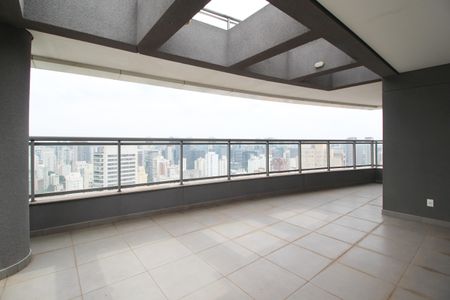 Apartamento à venda com 324m², 4 quartos e 4 vagasVaranda 