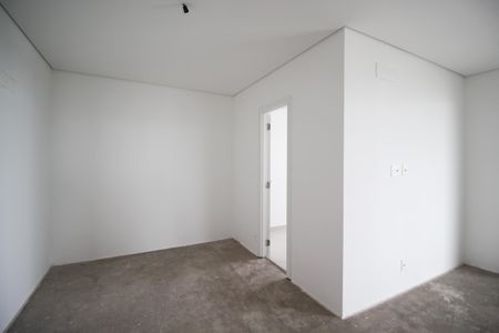 Apartamento à venda com 324m², 4 quartos e 4 vagasSuíte 2