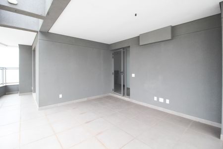 Apartamento à venda com 324m², 4 quartos e 4 vagasVaranda 