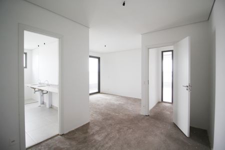 Apartamento à venda com 324m², 4 quartos e 4 vagasSuíte 2