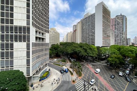 Studio para alugar com 22m², 1 quarto e sem vaga Studio para alugar com 22m², 1 quarto e sem vagaVaranda - Vista