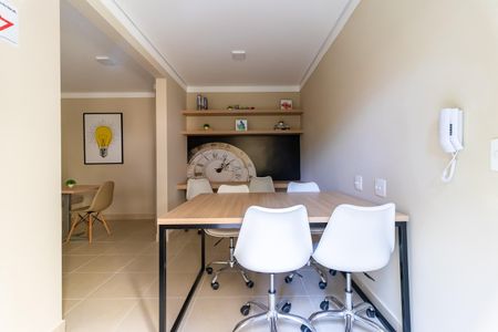 Apartamento para alugar com 32m², 2 quartos e sem vaga Apartamento para alugar com 32m², 2 quartos e sem vagaCoWorking