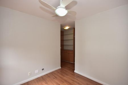 Apartamento à venda com 170m², 3 quartos e 3 vagasSuíte 3