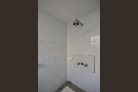 Apartamento à venda com 170m², 3 quartos e 3 vagasChuveiro do banheiro da Suíte 3
