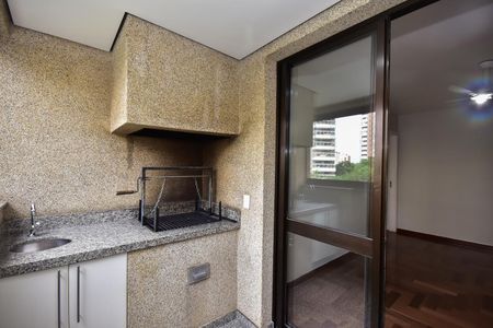 Apartamento à venda com 170m², 3 quartos e 3 vagasVaranda da Sala de Tv 2