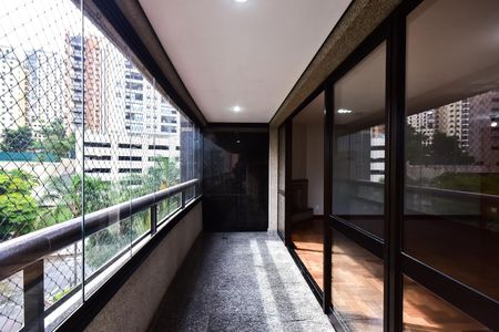 Apartamento à venda com 170m², 3 quartos e 3 vagasVaranda da Sala