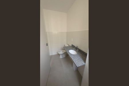 Apartamento para alugar com 48m², 2 quartos e 1 vaga Apartamento para alugar com 48m², 2 quartos e 1 vagaBanheiro Social