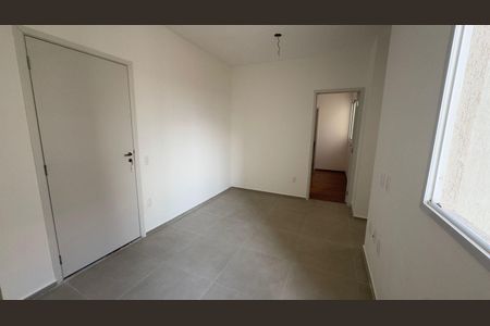 Sala de apartamento para alugar com 2 quartos, 48m² em Palmeiras, Belo Horizonte