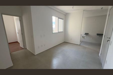 Apartamento para alugar com 48m², 2 quartos e 1 vaga Apartamento para alugar com 48m², 2 quartos e 1 vagaSala