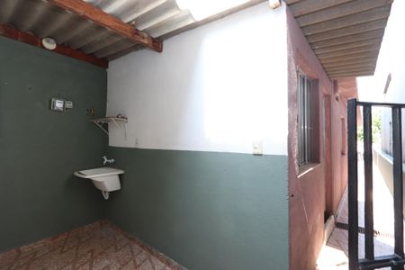 Casa para alugar com 48m², 2 quartos e sem vagaLavanderia