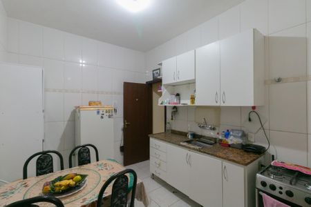 Casa à venda com 300m², 3 quartos e 3 vagas