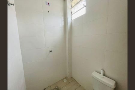 Casa para alugar com 56m², 2 quartos e sem vagaBanheiro Social