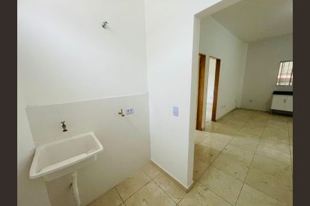 Casa para alugar com 56m², 2 quartos e sem vagaÁrea de Serviço