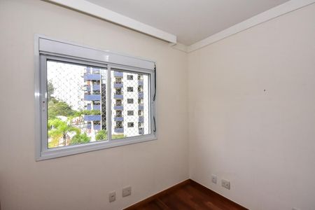 Apartamento à venda com 128m², 3 quartos e 2 vagasQuarto 2
