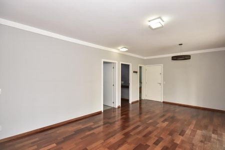 Apartamento à venda com 128m², 3 quartos e 2 vagasSala