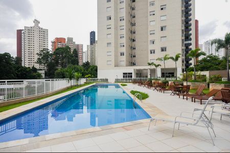 Apartamento à venda com 128m², 3 quartos e 2 vagas Apartamento à venda com 128m², 3 quartos e 2 vagasPiscina 2