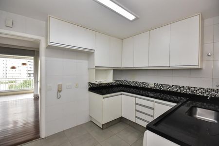 Apartamento à venda com 128m², 3 quartos e 2 vagasCozinha