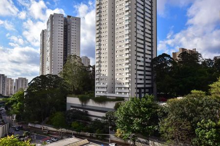 Apartamento à venda com 128m², 3 quartos e 2 vagasVista