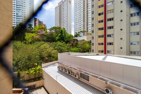 Apartamento à venda com 155m², 3 quartos e 3 vagasSuíte 2
