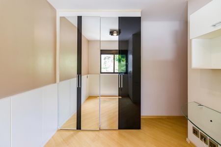 Apartamento à venda com 155m², 3 quartos e 3 vagasSuíte 2