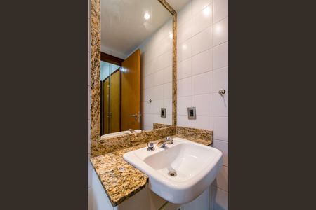 Apartamento à venda com 155m², 3 quartos e 3 vagasBanheiro da Suíte 3