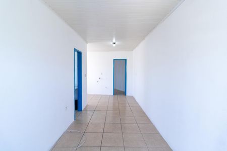 Sala de casa à venda com 2 quartos, 70m² em Campo Novo, Porto Alegre