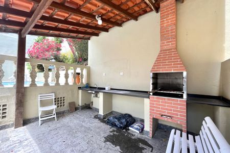 Apartamento à venda com 108m², 3 quartos e 2 vagasÁrea comum - Churrasqueira