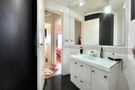 Apartamento à venda com 108m², 3 quartos e 2 vagasBanheiro 2