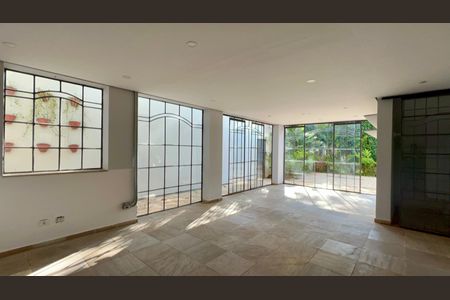 Casa à venda com 400m², 4 quartos e 4 vagasÁrea comum