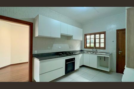 Casa à venda com 400m², 4 quartos e 4 vagasCozinha