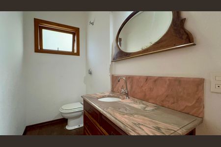 Casa à venda com 400m², 4 quartos e 4 vagasLavabo