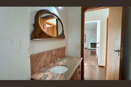 Casa à venda com 400m², 4 quartos e 4 vagasLavabo