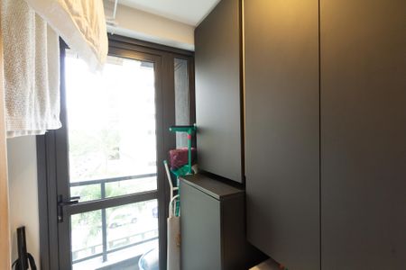 Apartamento à venda com 105m², 1 quarto e 2 vagas Apartamento à venda com 105m², 1 quarto e 2 vagasÁrea de Serviço