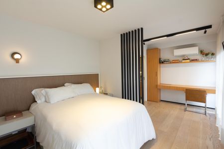 Apartamento à venda com 105m², 1 quarto e 2 vagas Apartamento à venda com 105m², 1 quarto e 2 vagasSuíte