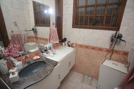 Casa para alugar com 360m², 4 quartos e 3 vagasBanheiro da Suíte 1