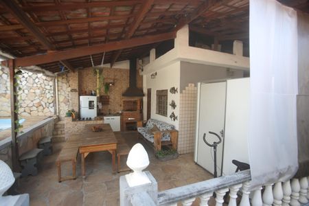 Casa para alugar com 360m², 4 quartos e 3 vagasÁrea comum