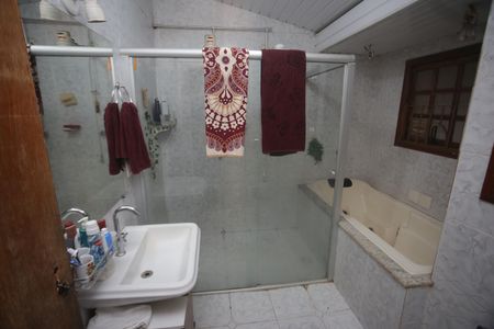 Casa para alugar com 360m², 4 quartos e 3 vagasBanheiro da Suíte 2