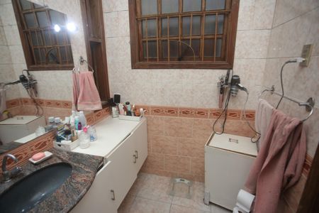 Casa para alugar com 360m², 4 quartos e 3 vagasBanheiro da Suíte 1