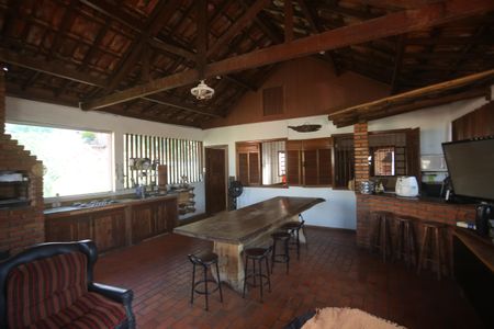 Casa para alugar com 360m², 4 quartos e 3 vagasÁrea gourmet