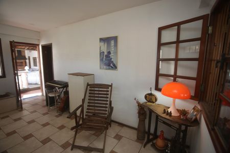 Casa para alugar com 360m², 4 quartos e 3 vagasSegundo andar