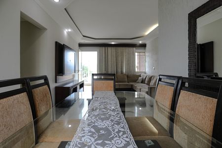 Apartamento para alugar com 72m², 2 quartos e 1 vaga Apartamento para alugar com 72m², 2 quartos e 1 vagaSala de Jantar