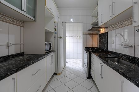 Apartamento para alugar com 72m², 2 quartos e 1 vaga Apartamento para alugar com 72m², 2 quartos e 1 vagaCozinha